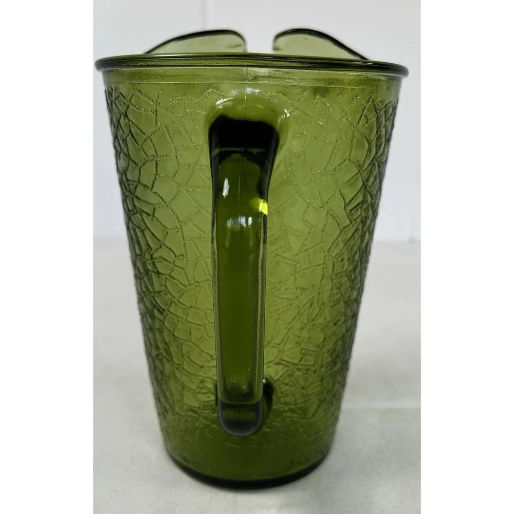 Vintage Anchor Hocking Avocado Green Crackle Glass Ice Lip Pour Pitcher 36 Oz.